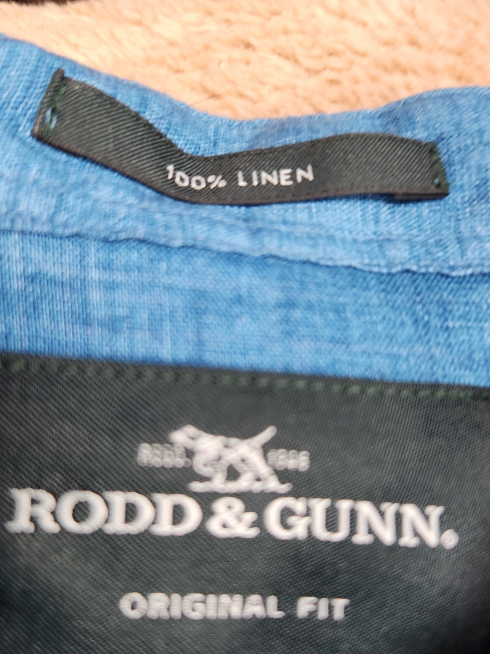 Rodd & Gunn Men’s Blue Button-Up Shirt NWT Flaw On Right Sleeve. - Picture 6 of 15